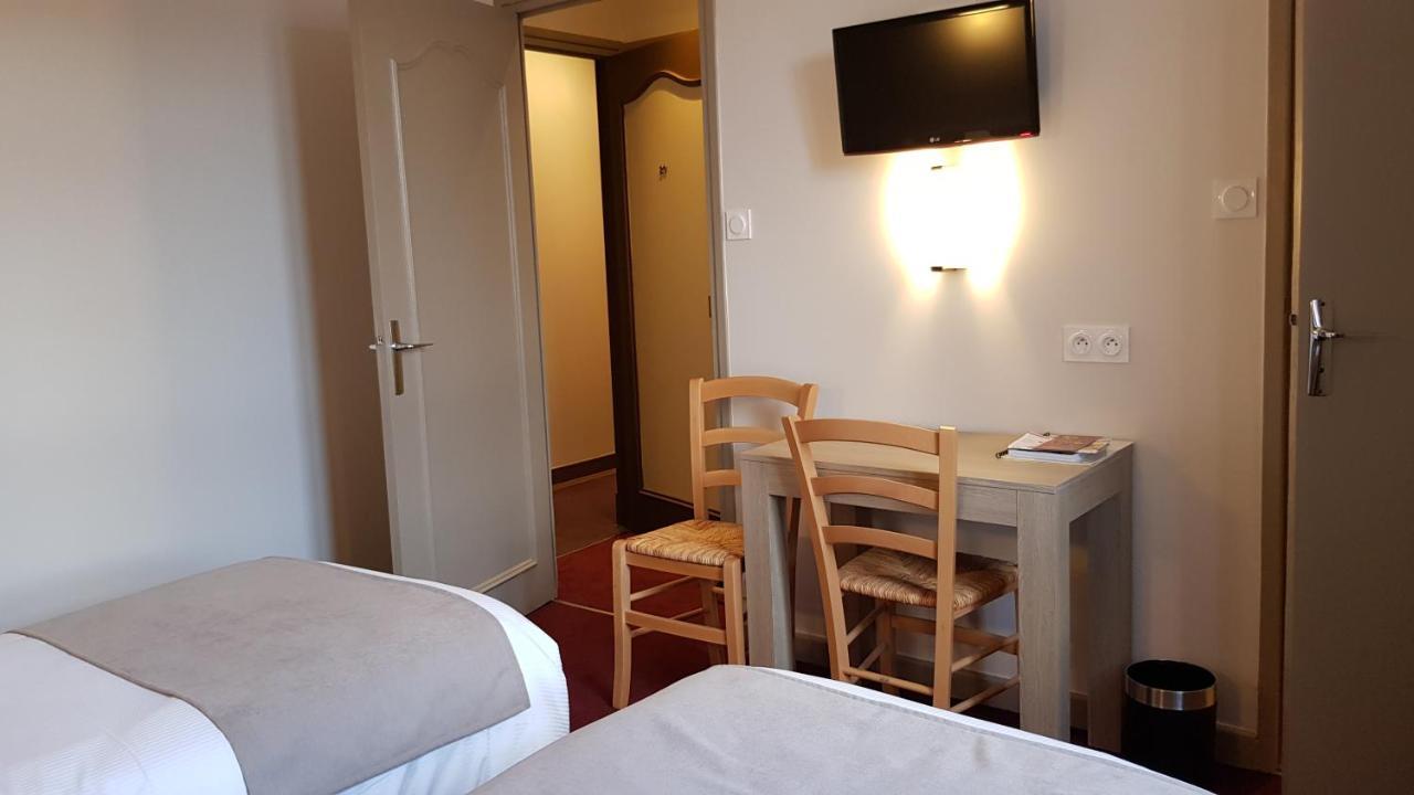 Hostellerie D'Heloise Logis Клуни Екстериор снимка