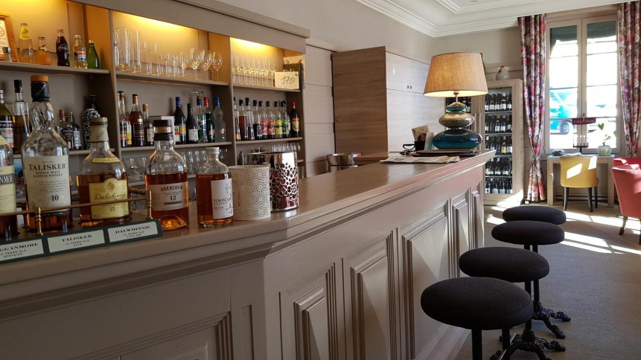 Hostellerie D'Heloise Logis Клуни Екстериор снимка